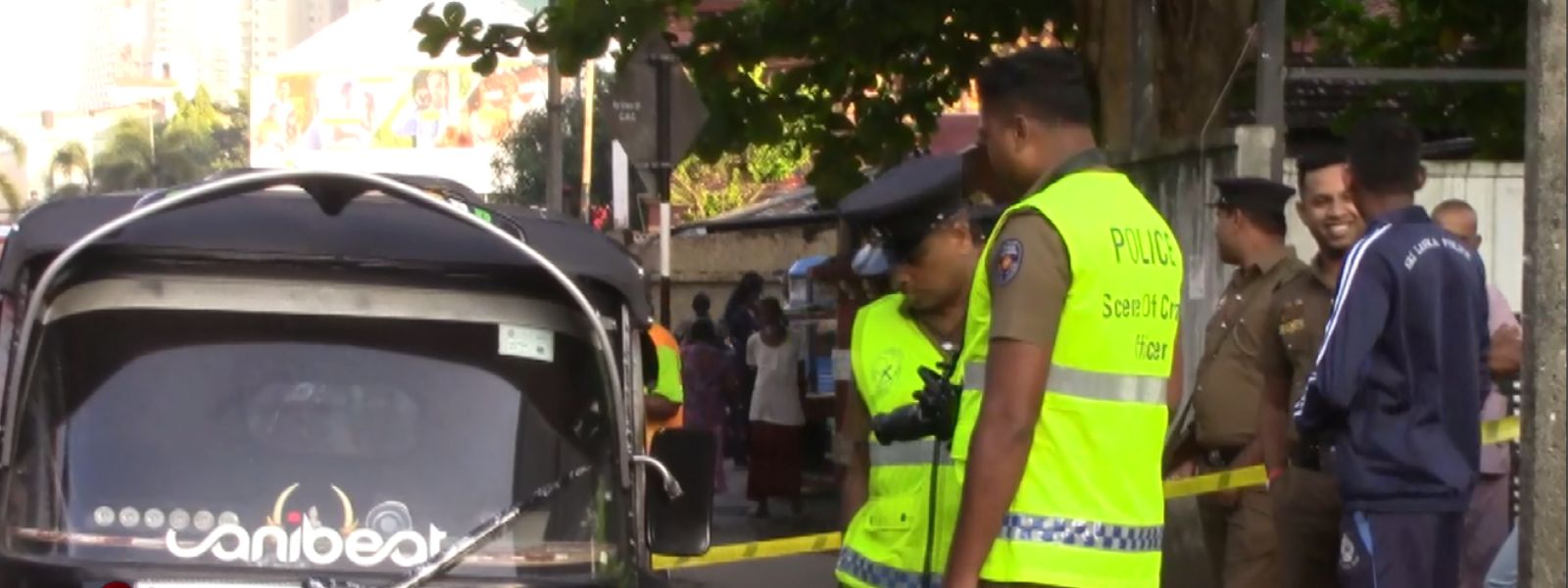 Man Found Murdered in Three-Wheeler in Col.07